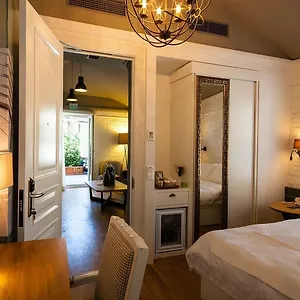 Hotel Pino, Istambul