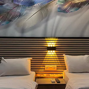 Hotel Rozza, Istambul