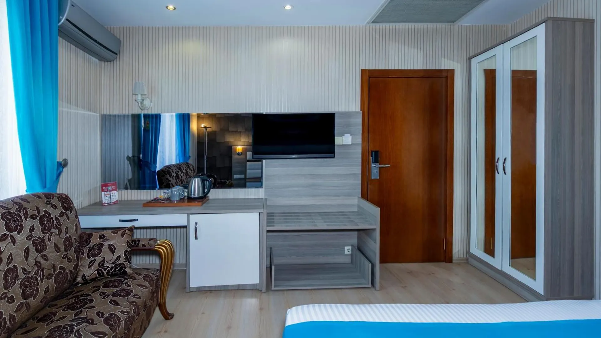 Nil Hotel Istanbul City Center 0*,