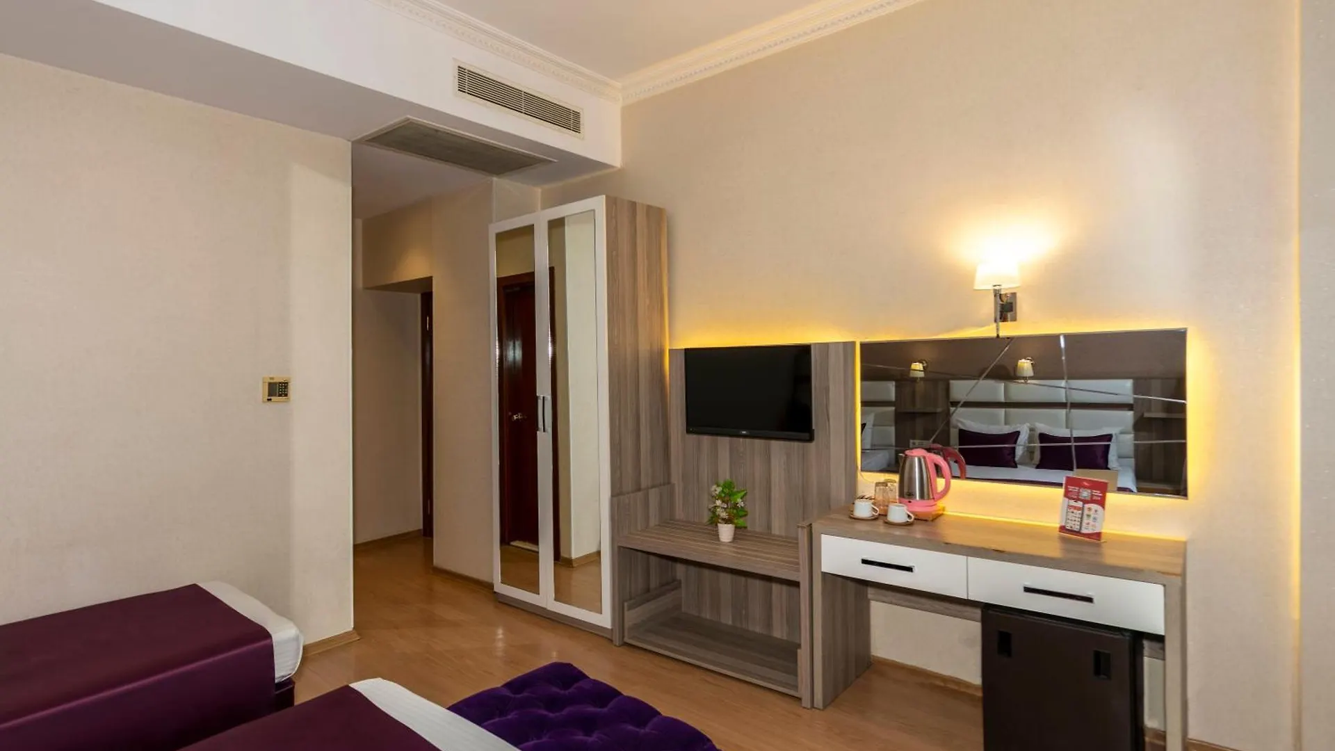 Nil Hotel Istanbul City Center