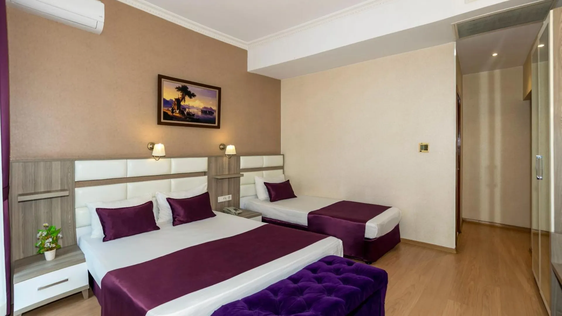 Nil Hotel Istanbul City Center
