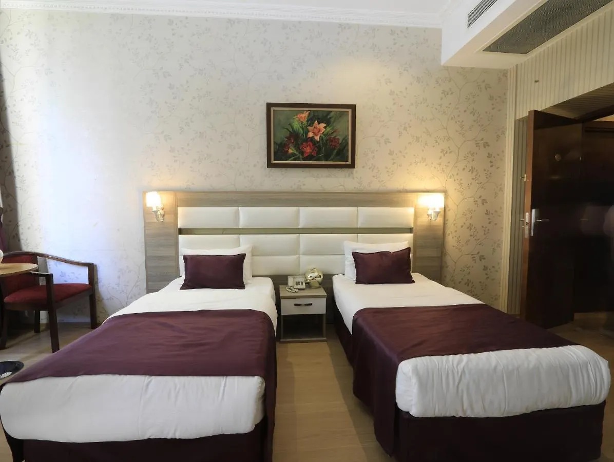 Nil Hotel Istanbul City Center