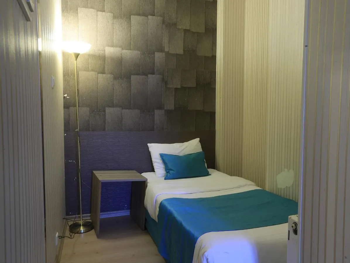 Nil Hotel Istanbul City Center 0*,